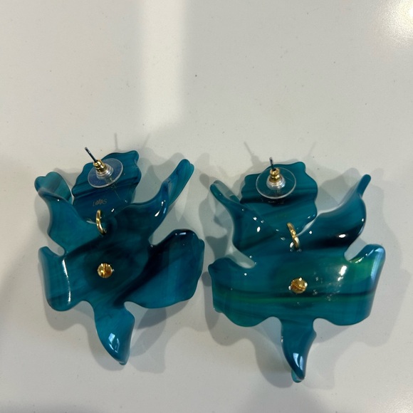 Lele Sadoughi NWOT Crystal Lily Earrings